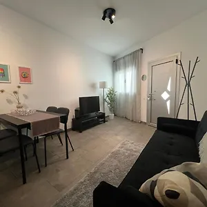 Apartamento Cozy Well-located In Terrassa, Barcelona, Terrassa